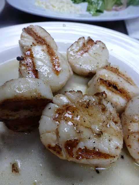 grilled Scallops at Astoria Seafood